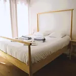Modern & Sunny 1br With Swimming Pool Apartmán *