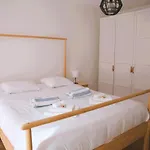 Modern & Sunny 1br With Swimming Pool *