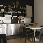 Modern & Sunny 1br With Swimming Pool *